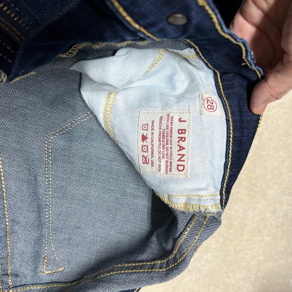 Jean - Picture 2 of 3